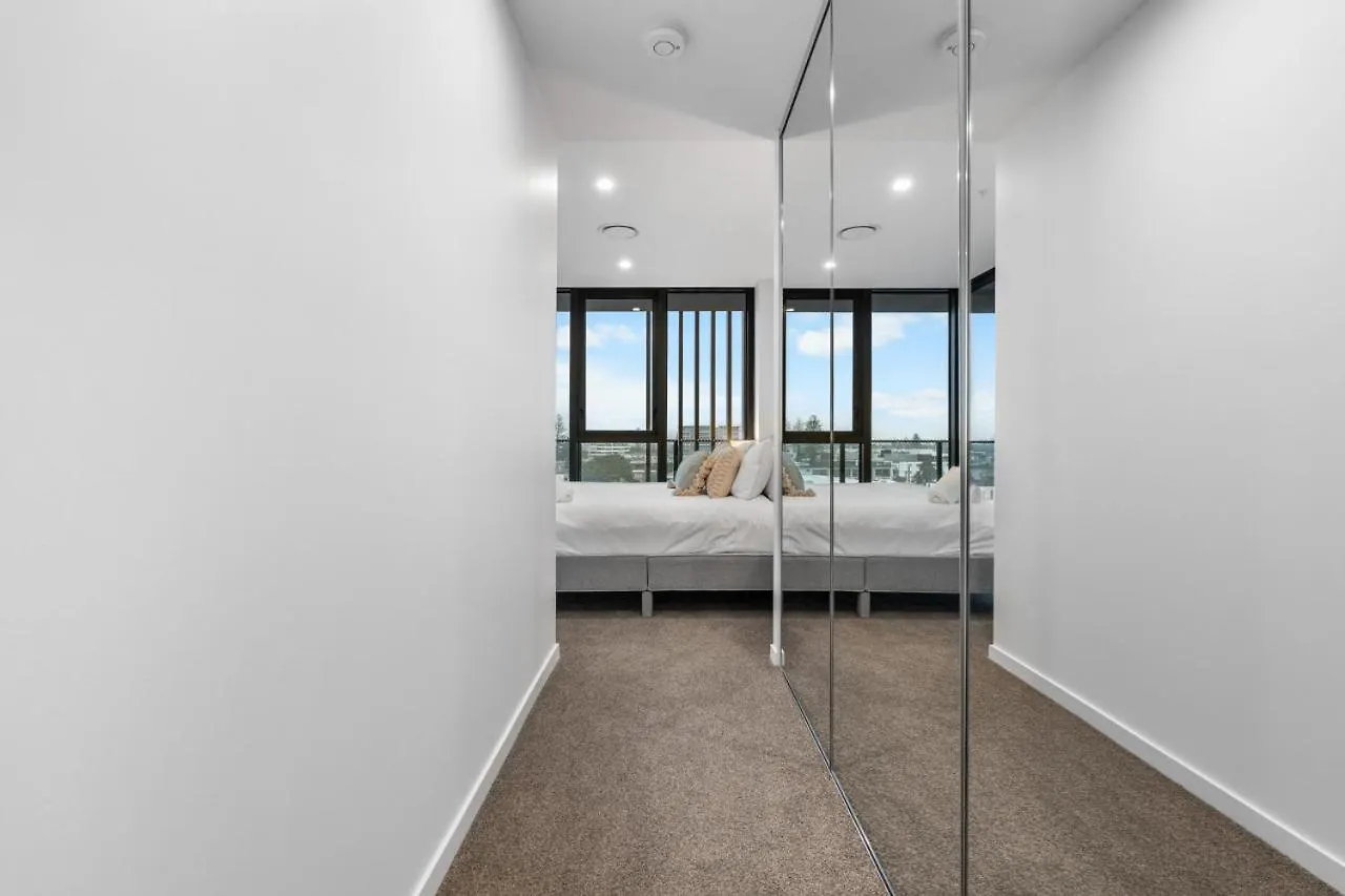 アパート The Haven - Brand New Riverview 2Br With Parking Pool Gym At Surfers Paradise ゴールドコースト